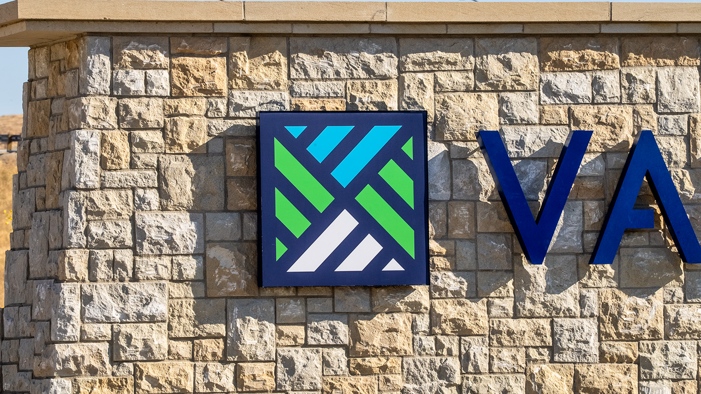 Valnova sign and logo, photo 3