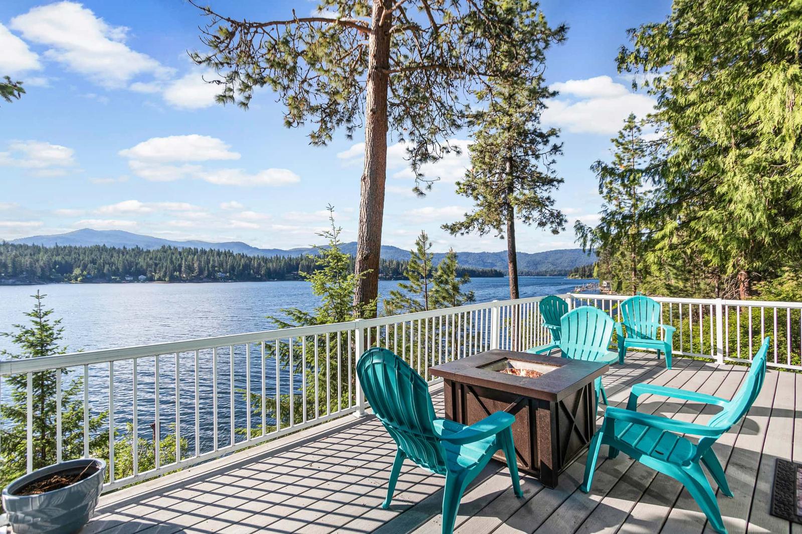 Snowberry Home