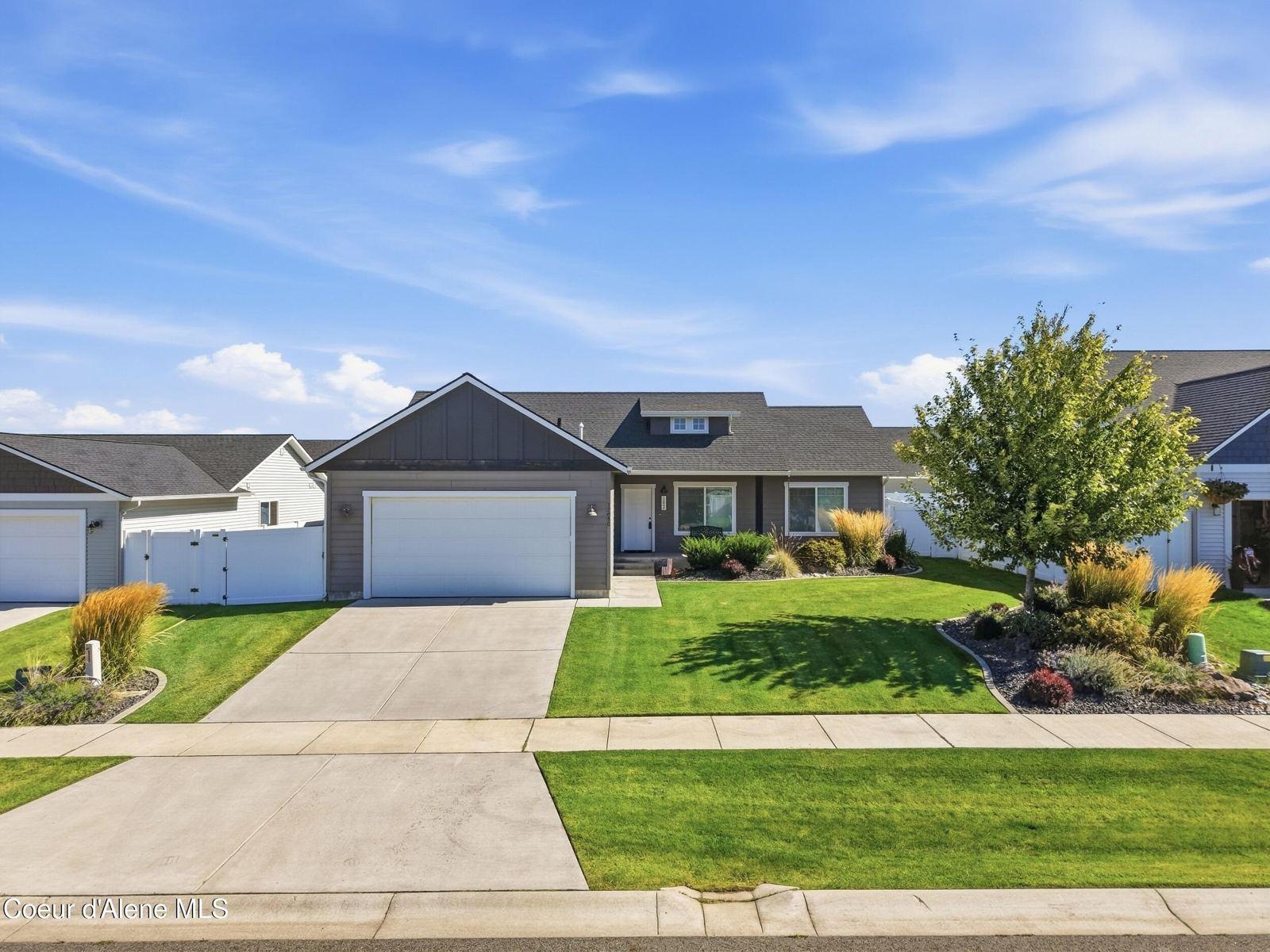 12090 N Gipper Loop