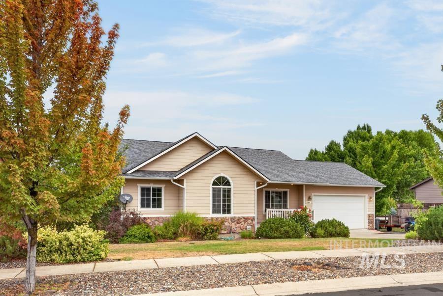2406 Shelby Ln.
