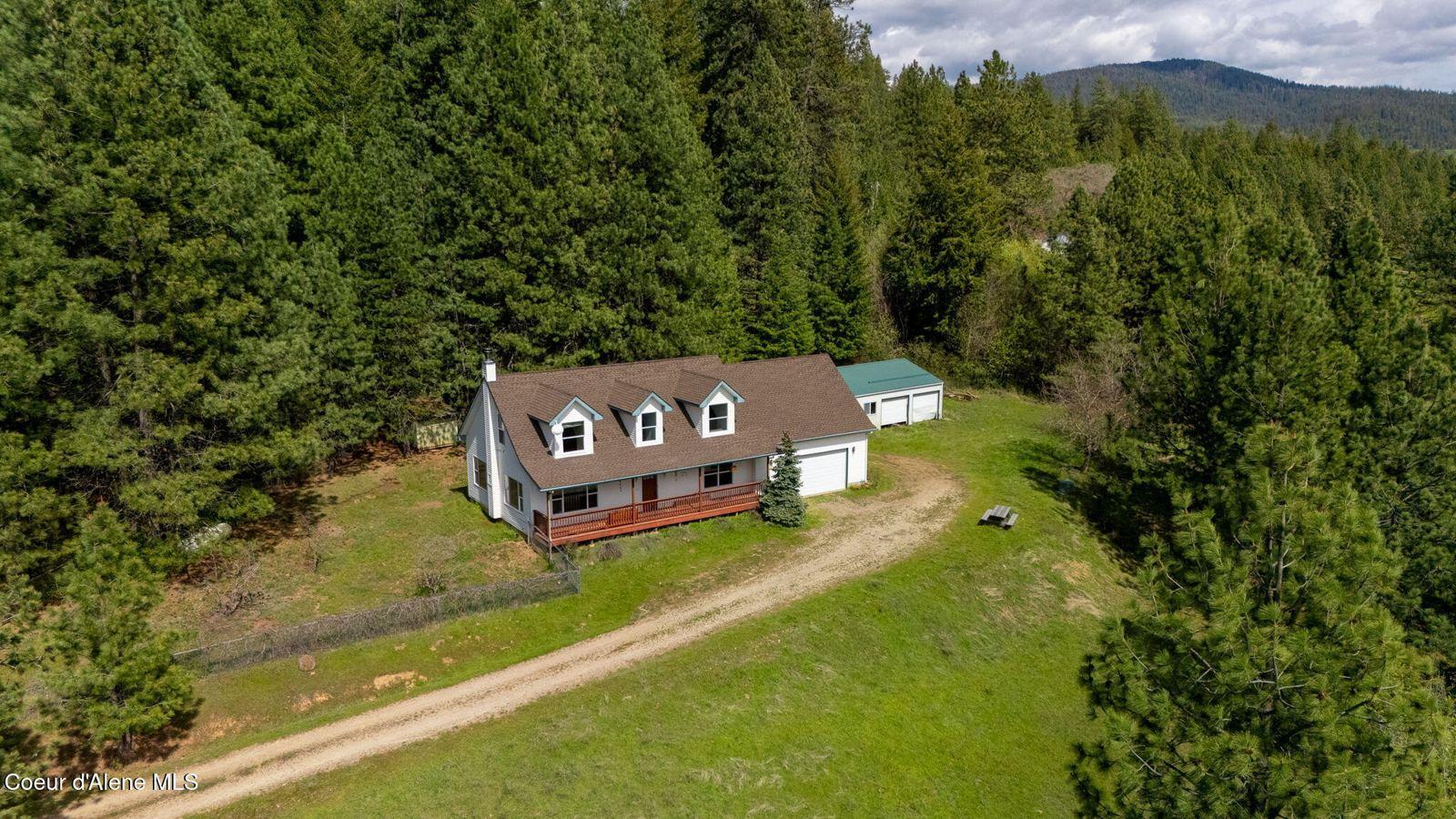 2676 E Canton LN