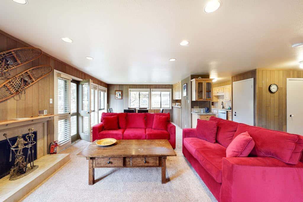 Cozy Cottonwood Getaway