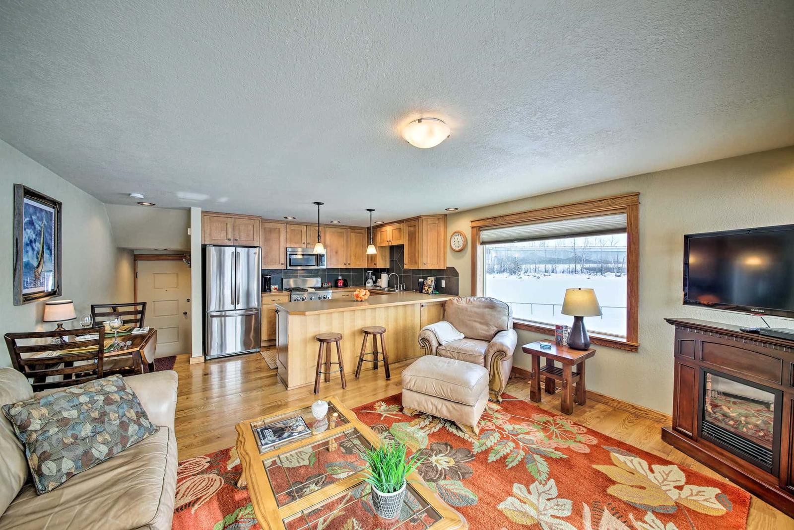 Lake Pend Oreille Condo in Sandpoint