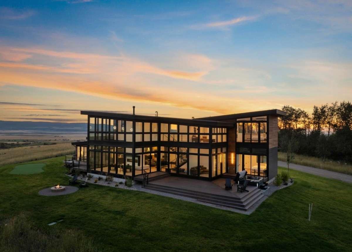 Luxe Retreat 2