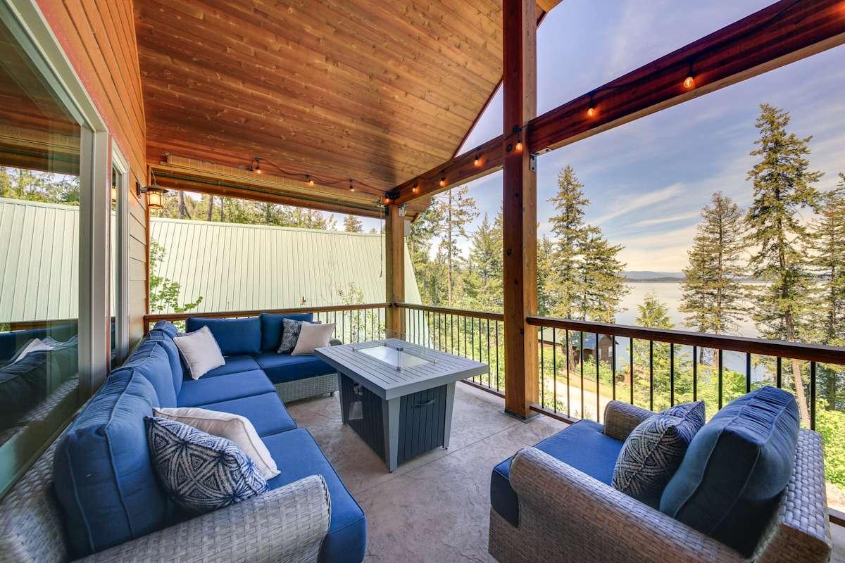 Bottle Bay Home