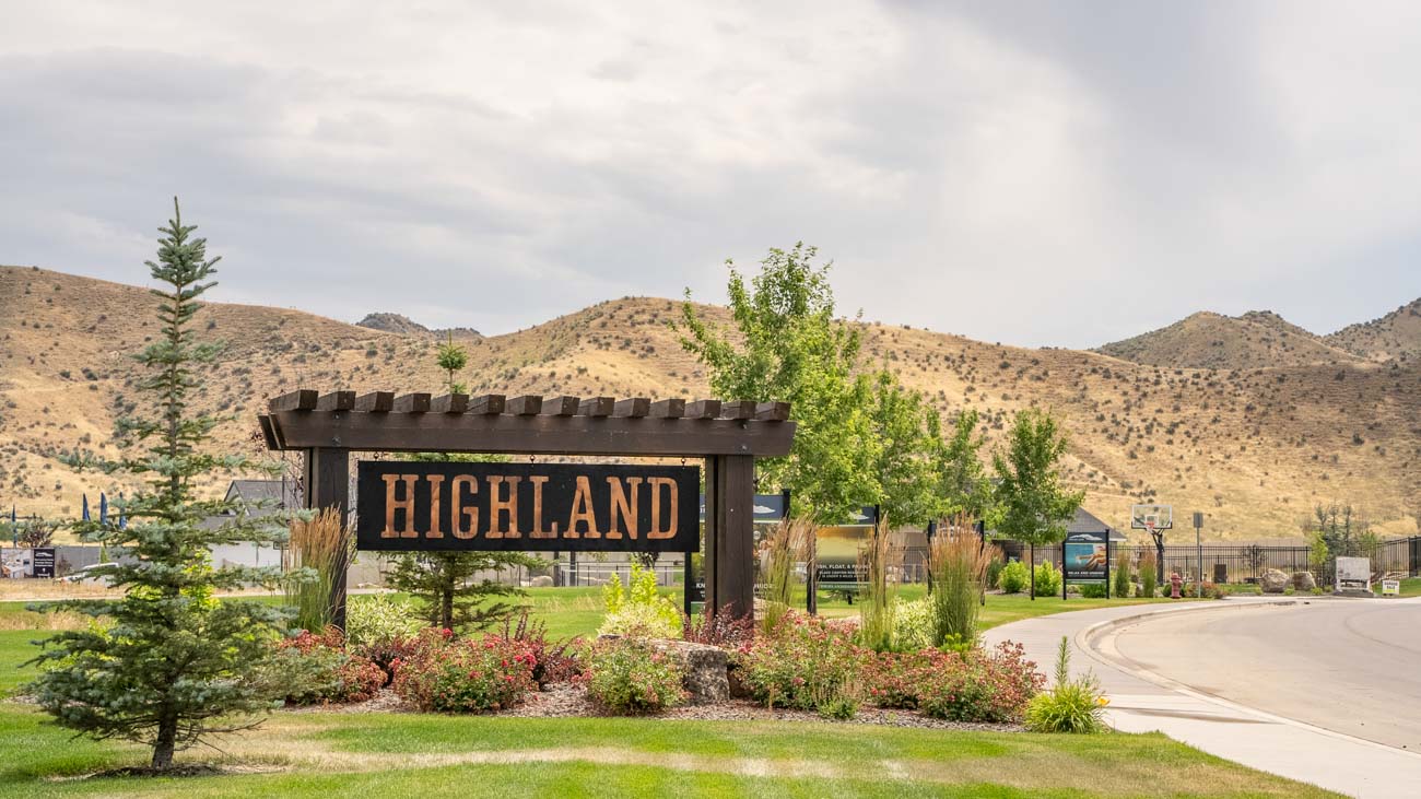Highland Community Neighborhood Garage Sale – Friday & Saturday in Emmett Idaho!
