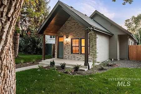 A home by Fortis Building Co