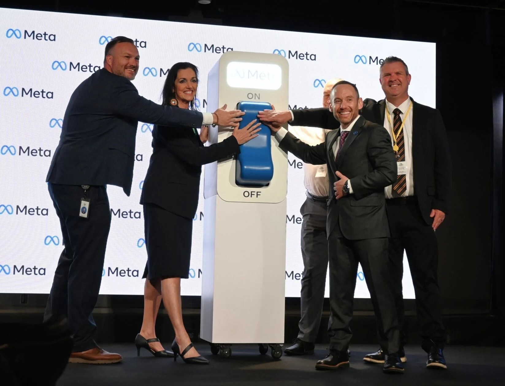 Meta Turns On $1.2B Closed-Loop Data Center in Kuna