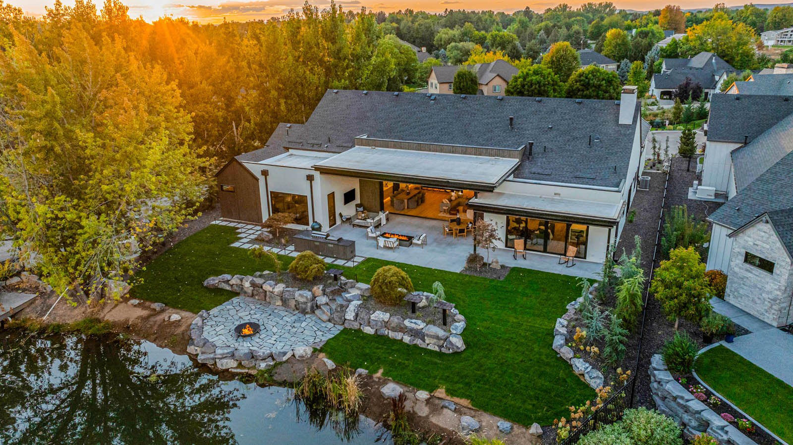 A home by Urban Design+Build