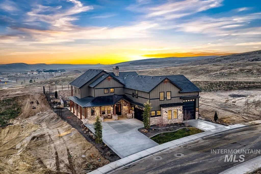 7017 N Cairnhill Way home for sale in Valnova Estates Eagle Idaho MLS 98972497 photo 49