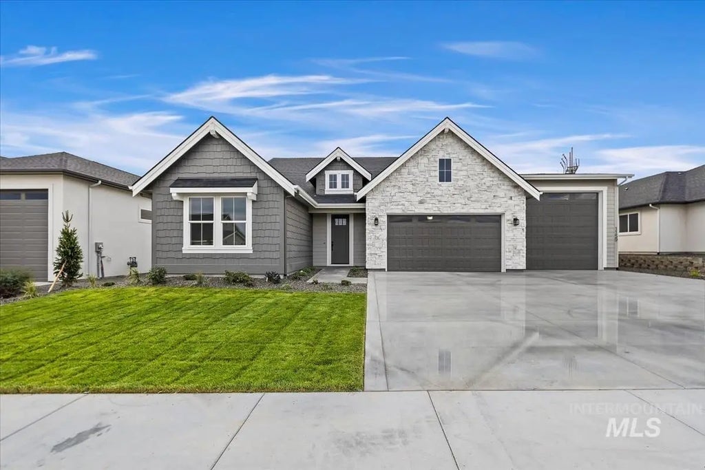 6392-w-sollas-ct home for sale Valnova Estates Eagle Idaho MLS photo 1