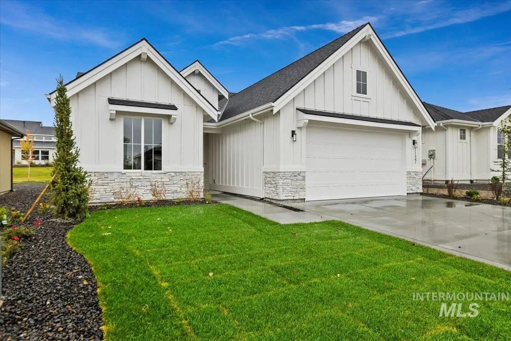 6289-w-carnock-dr home for sale Valnova Estates Eagle Idaho MLS photo 1