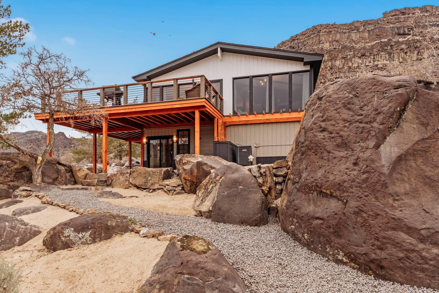 Warm Creek Cottage vacation stay in Twin Falls, Idaho