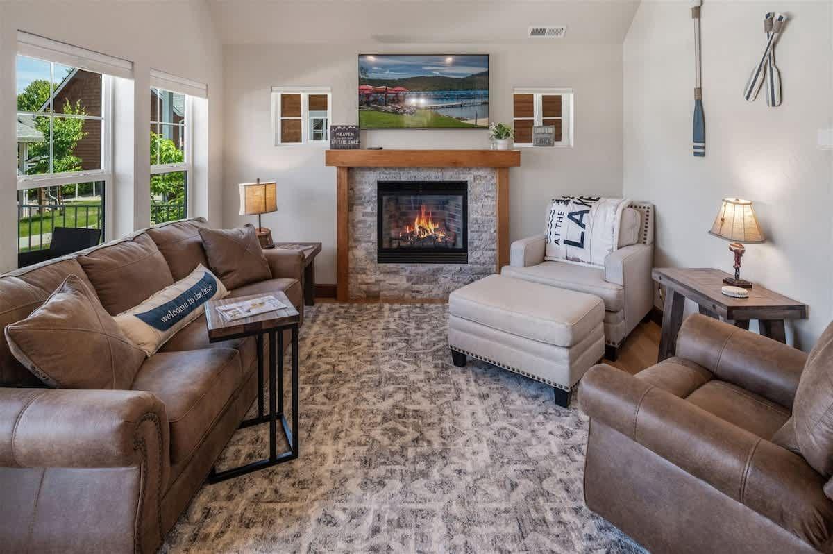 Pomrankey Ln 256 vacation stay in Dover, Idaho