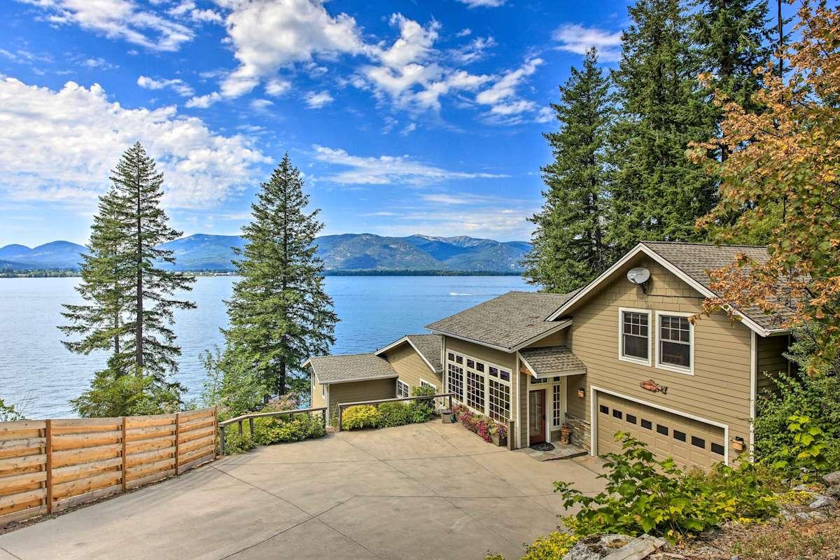 Lake Pend Oreille Waterfront with Amazing Views
