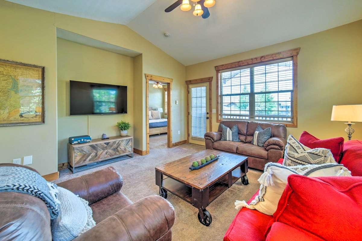 Cozy Condo ~ 40 Mi to Grand Teton Np!
