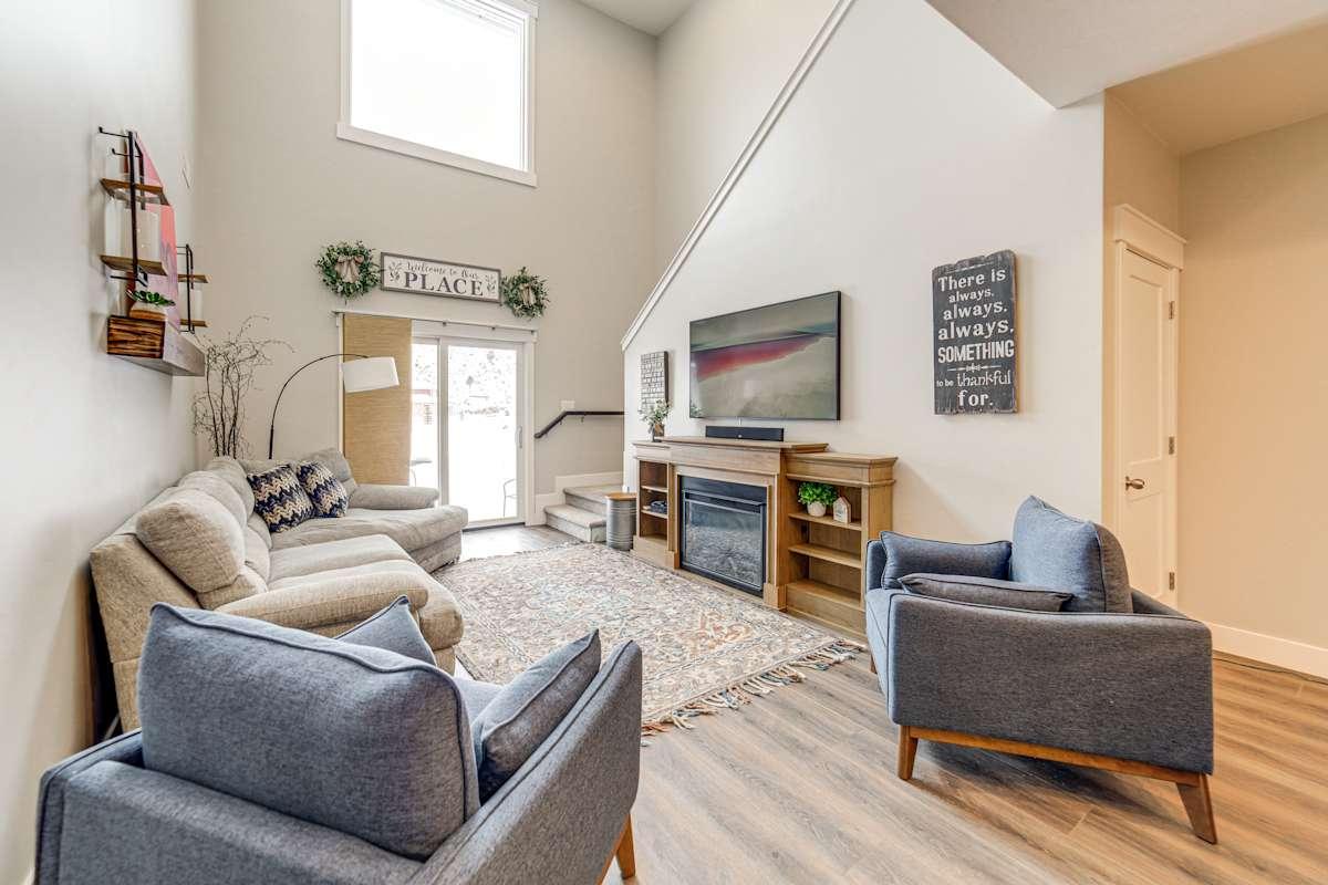 Hike, Fish & Ski! Bright Swan Valley Townhome