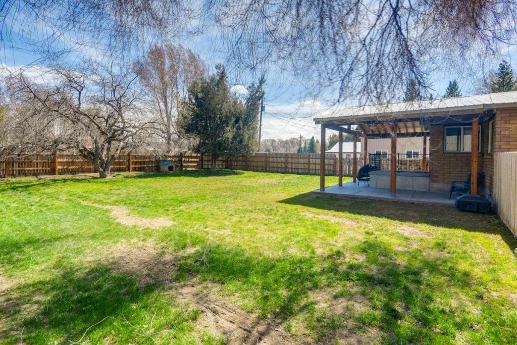Rexburg Escape Fenced Yard photo in Boise, Idaho