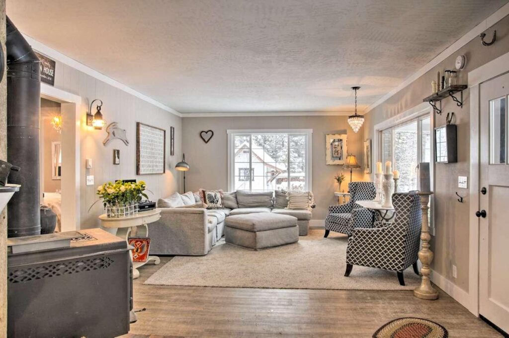 Modern Farmhouse Movie Room photo in Boise, Idaho