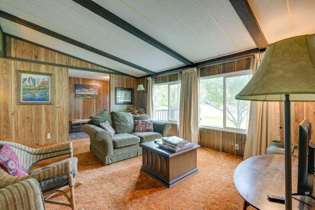 Cozy Salmon Home Mountain photo in Boise, Idaho