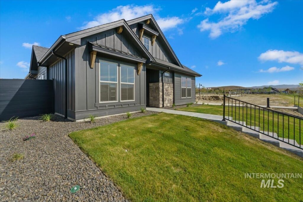 6422-n-barholm-ln home for sale Valnova Estates Eagle Idaho MLS photo 35