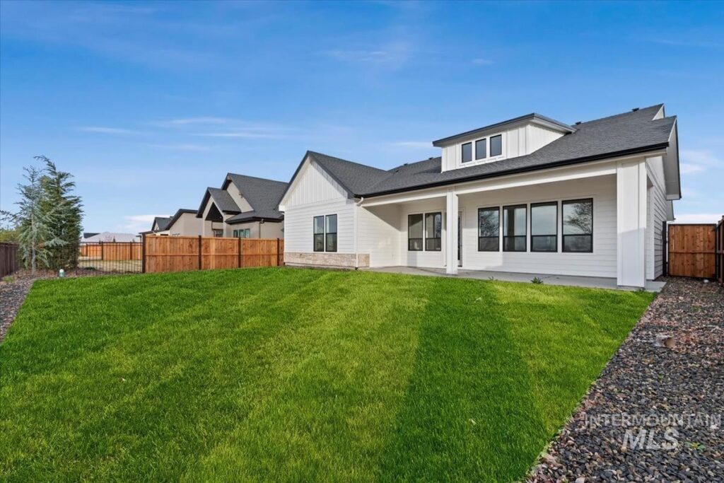 6405-w-carnock-dr home for sale Valnova Estates Eagle Idaho MLS photo 35