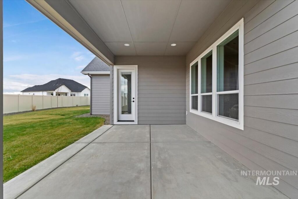 6507-w-carnock-dr home for sale Valnova Estates Eagle Idaho MLS photo 37