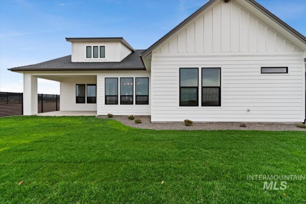 6718 W Sollas Dr home for sale Valnova Estates Eagle Idaho MLS photo 39