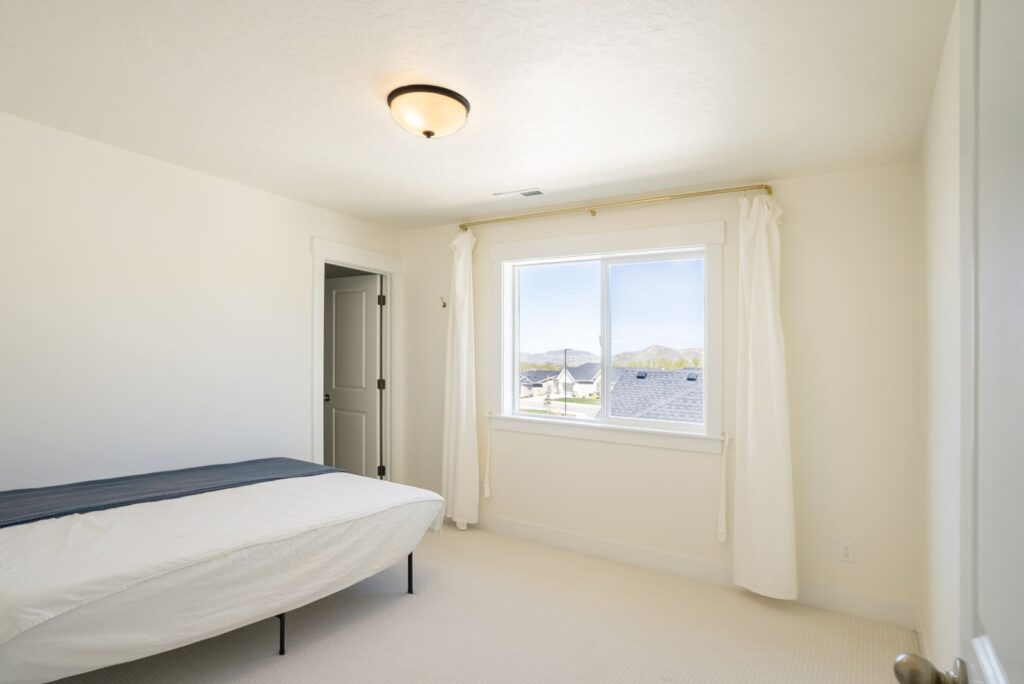 2635 Soulen Dr Emmett Idaho Highland furnished bed3 photo