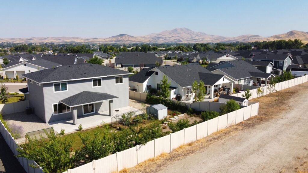 2635 Soulen Dr Emmett Idaho Highland furnished exterior photo
