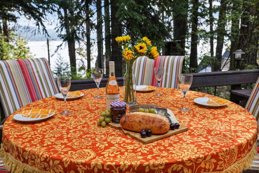 The Outpost vacation cabin McCall Idaho photo 3